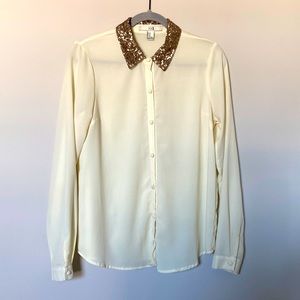 Sparkle collar cream shirt / blouse. Forever 21. Size M (medium).